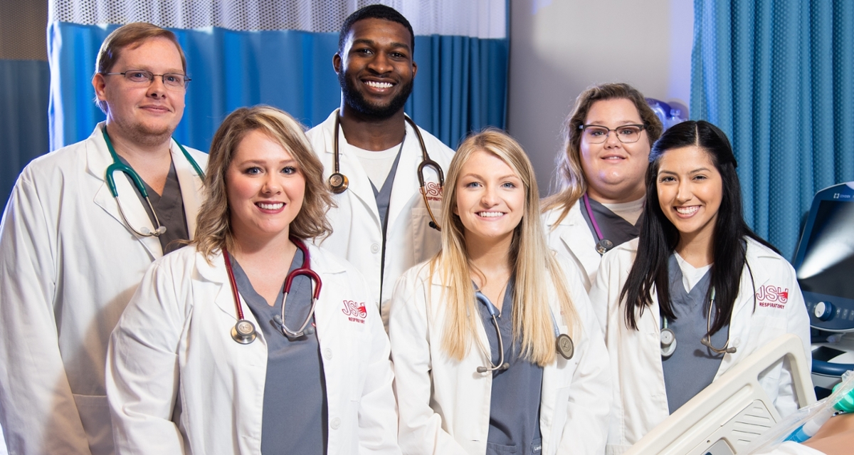 Respiratory Therapy Students in lab